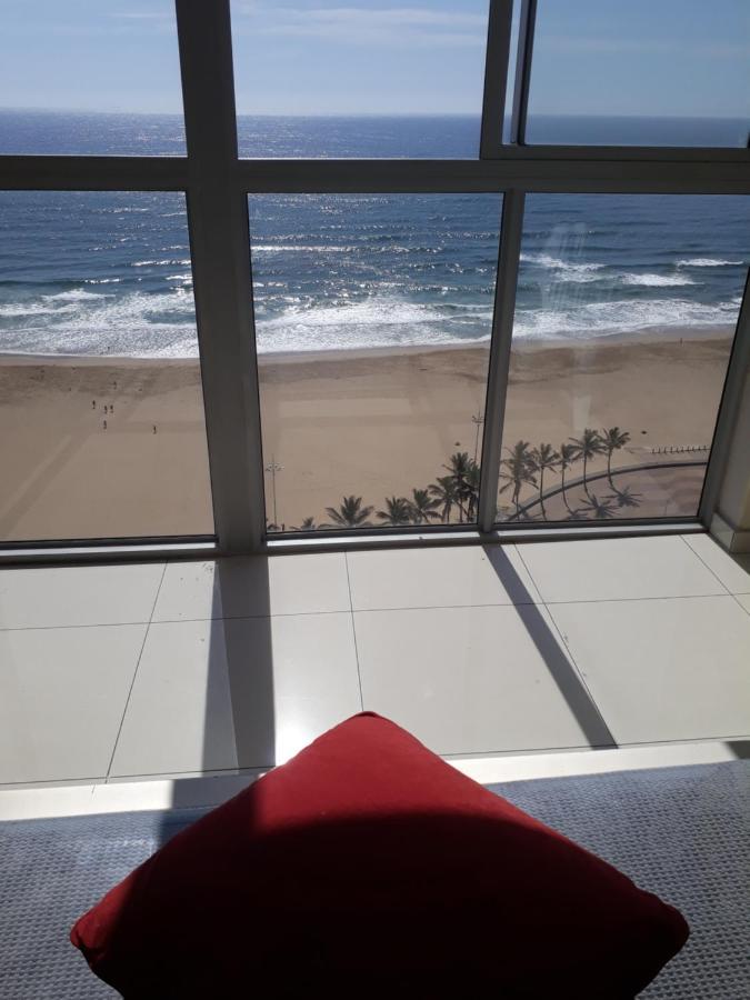 Into The Blue On The Beach Durban Luaran gambar